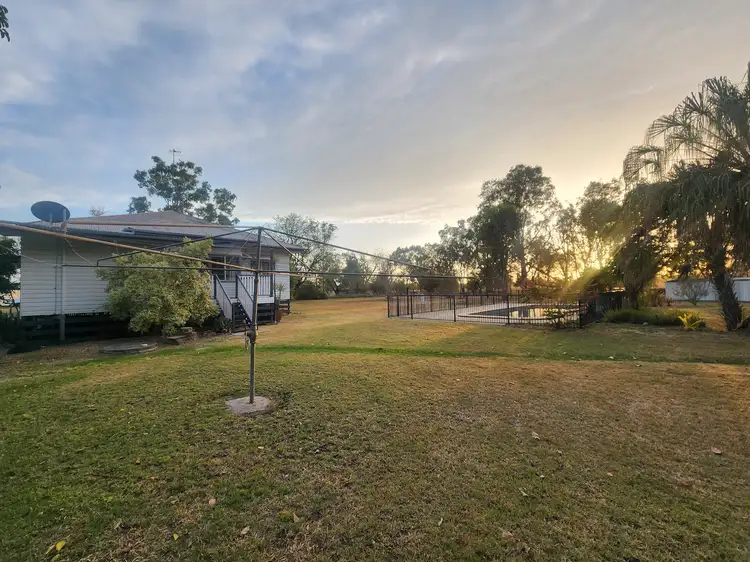 153 Saleyard Rd, Moura QLD 4718