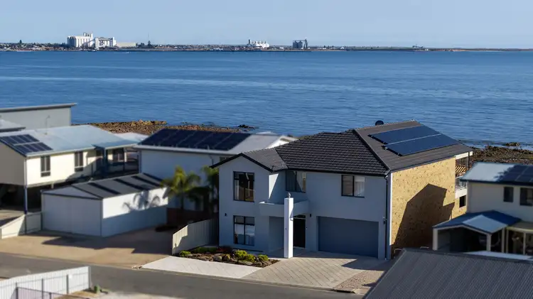 11 Rose Ave, North Beach SA 5556