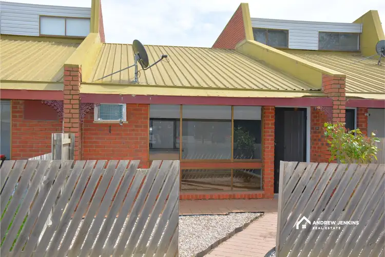 Unit 7/42-48 Nangunia St, Barooga NSW 3644