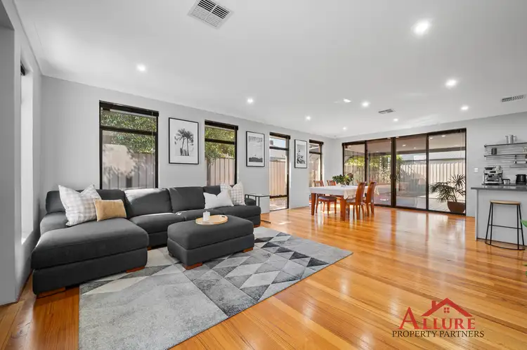 Sixth view of Homely house listing, 25 Charnley Bend, Success WA 6164