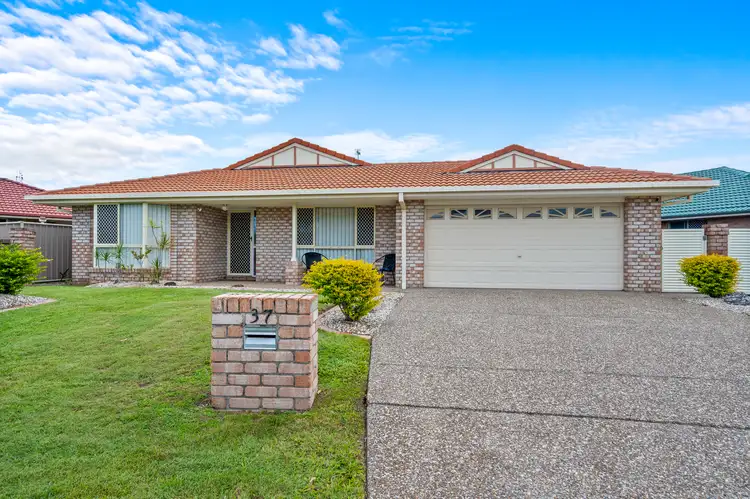 37 Riversdale Bvd, Banora Point NSW 2486