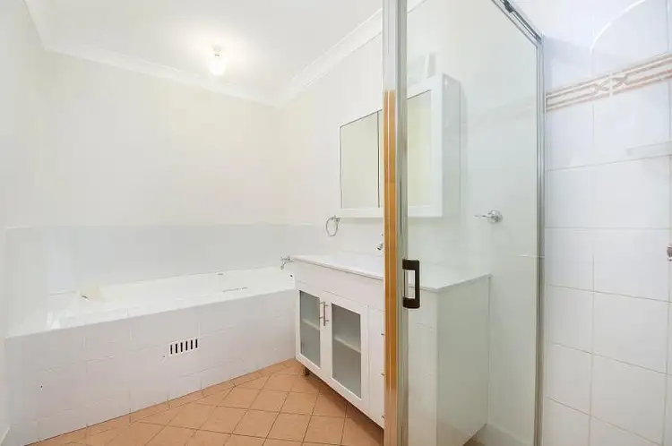 Fifth view of Homely apartment listing, 11 Canrobert Street, Mosman NSW 2088