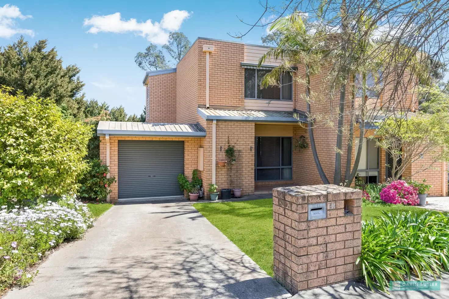 Main view of Homely house listing, Unit 1/11 Timbertop Dr, Kennington VIC 3550
