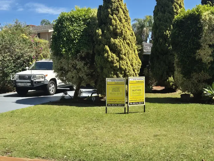 Second view of Homely house listing, 5 Pelican Ct, Churchlands WA 6018