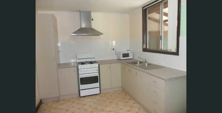 Second view of Homely house listing, 33 Mitchell St, Cunderdin WA 6407