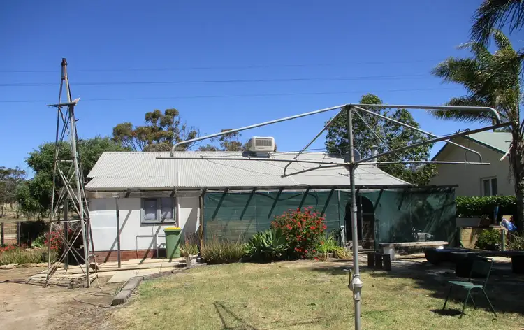 Fifth view of Homely house listing, 33 Mitchell St, Cunderdin WA 6407
