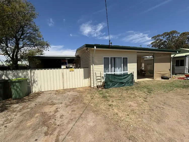 Second view of Homely house listing, 05 Growden St, Merredin WA 6415