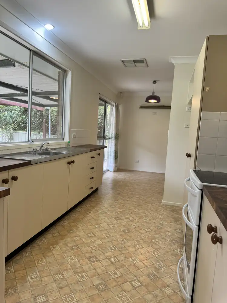 Fifth view of Homely house listing, 8 Allambie Cres, Inverell NSW 2360
