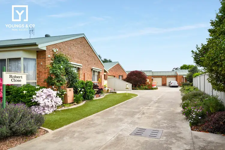 Second view of Homely townhouse listing, 2 Robert Cl, Mooroopna VIC 3629