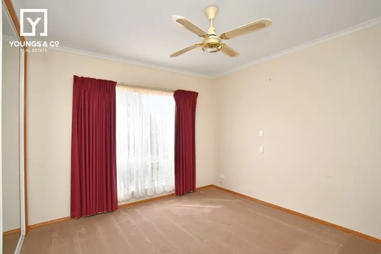 Seventh view of Homely townhouse listing, 2 Robert Cl, Mooroopna VIC 3629