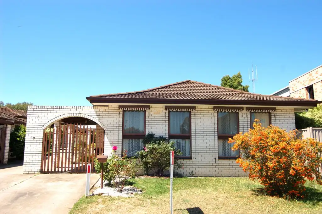 Main view of Homely unit listing, 2/7 Patrick Street, Stawell VIC 3380
