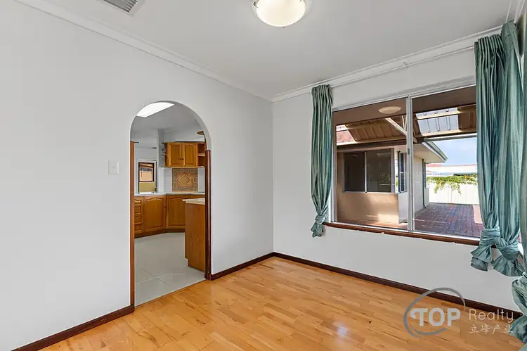 Fifth view of Homely house listing, 5 Allison Close, Willetton WA 6155