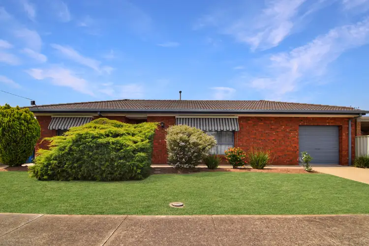 17 Isaacs St, Mooroopna VIC 3629