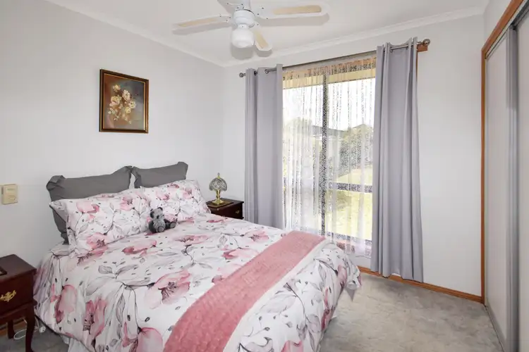 Seventh view of Homely house listing, 17 Isaacs St, Mooroopna VIC 3629