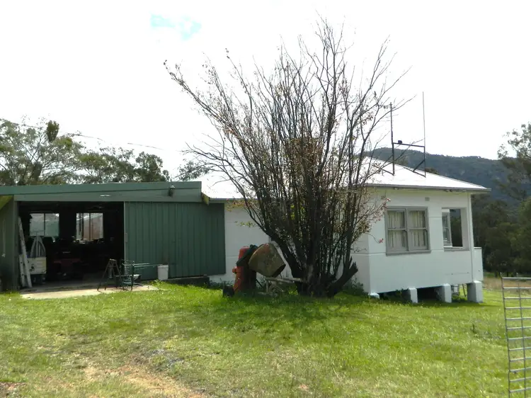Fifth view of Homely house listing, 5 Naroo Cct, Glen Davis NSW 2846