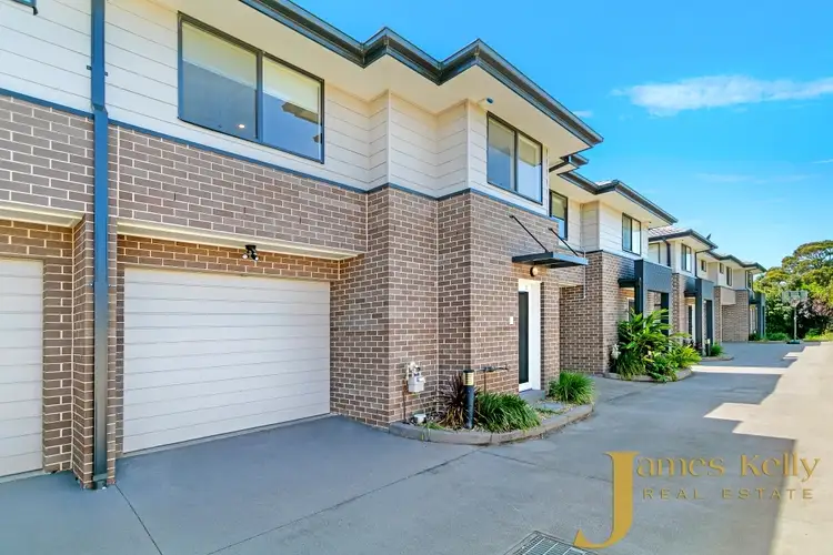 2/10 Sydney St, St Marys NSW 2760