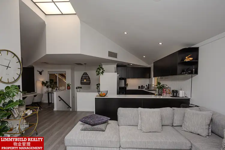 6/6 Verdelho Dr, The Vines WA 6069