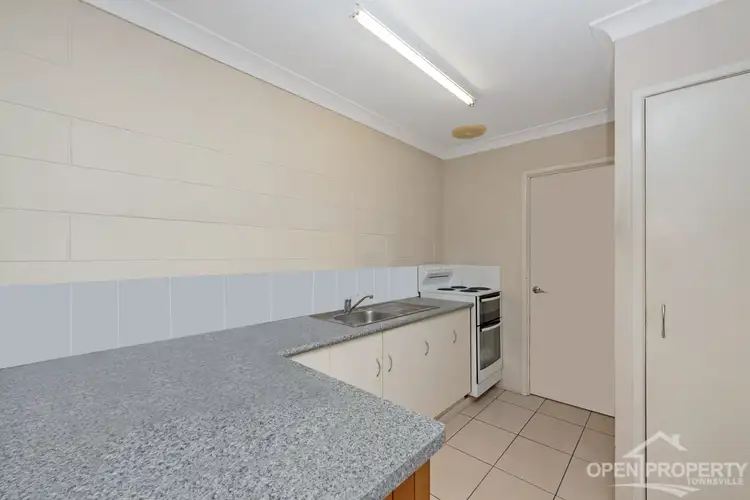 Fifth view of Homely unit listing, Unit 6/12 Sooning St, Hermit Park QLD 4812