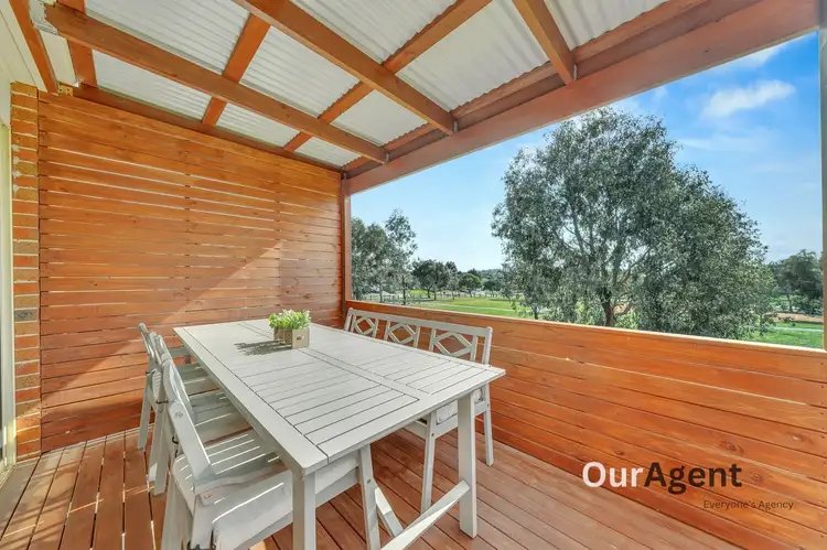 Unit 3/4-16 Melaleuca Dr, Meadow Heights VIC 3048