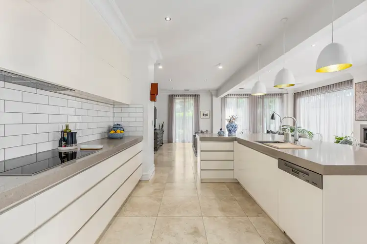 Fifth view of Homely house listing, 2 Snooks Court, Brighton VIC 3186