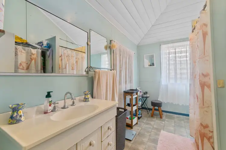 Seventh view of Homely house listing, 104 Queens Rd, Hermit Park QLD 4812