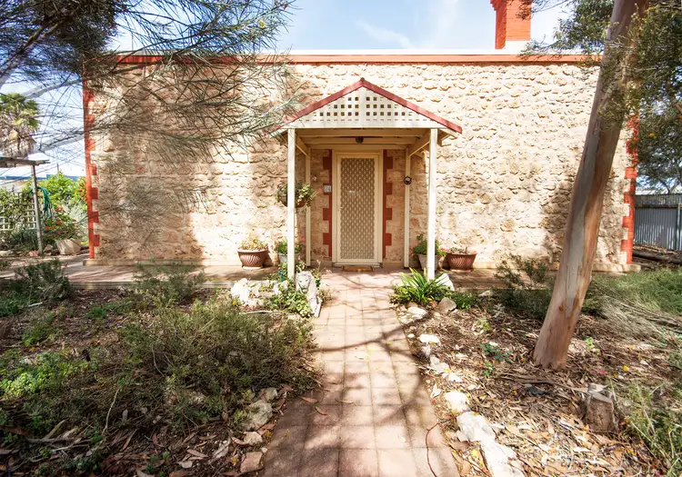 24 Ireland St, Wallaroo SA 5556