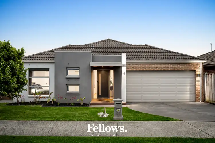4 Bentley Court, Pakenham VIC 3810