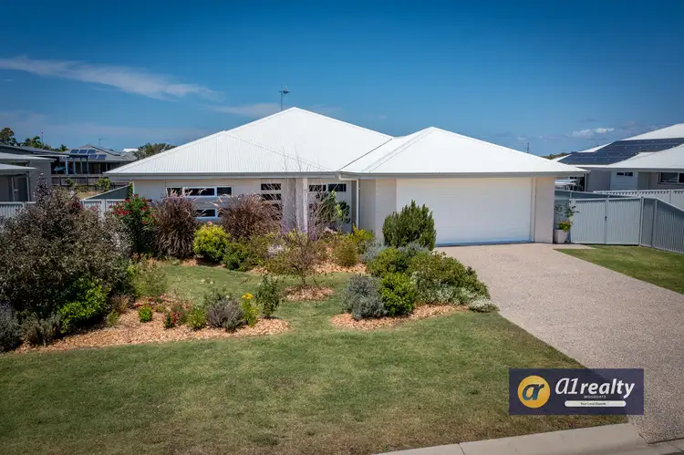 11 Curlew St, Woodgate QLD 4660
