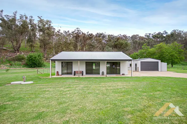219 Lind Avenue, Dargo VIC 3862