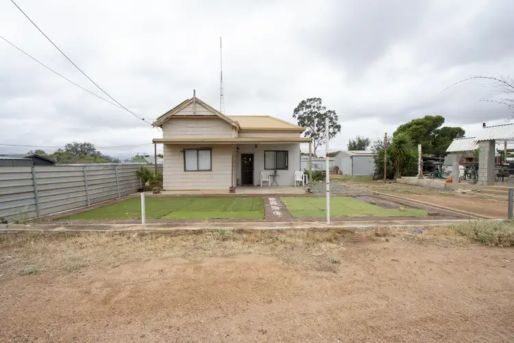 1 Hopkins Street, Port Pirie SA 5540