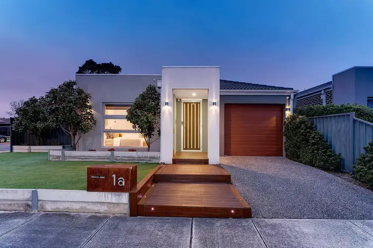 1A Aldershot Dr, Keilor Downs VIC 3038