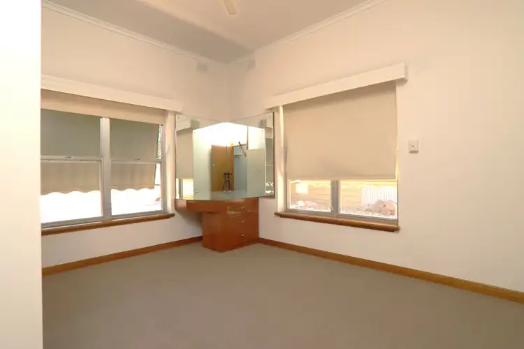 Fifth view of Homely house listing, 24 North West Tce, Bute SA 5560