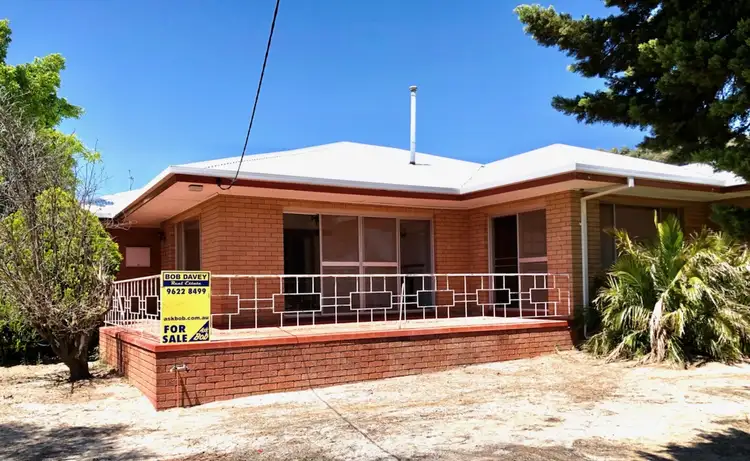 13 Maisey St