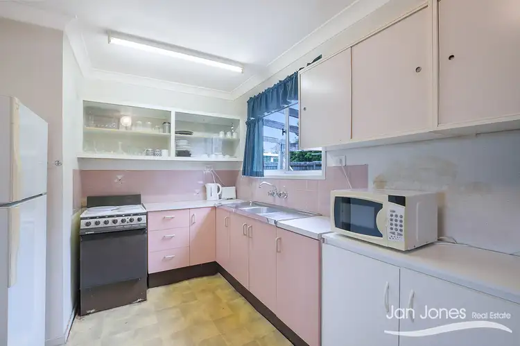 Fourth view of Homely house listing, 8 Parakeet Ct, Deception Bay QLD 4508