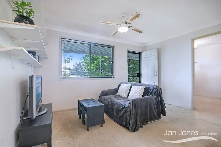 Fifth view of Homely house listing, 8 Parakeet Ct, Deception Bay QLD 4508
