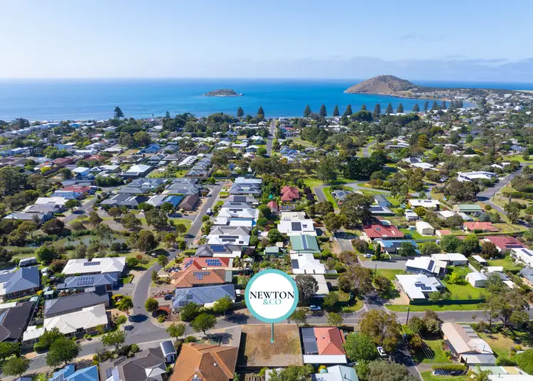 13 Victor Avenue, Encounter Bay SA 5211