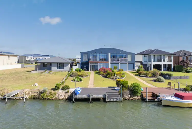 44 Providence Pl, Hindmarsh Island SA 5214