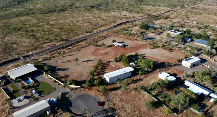 4 Little Bend, Mount Isa QLD 4825