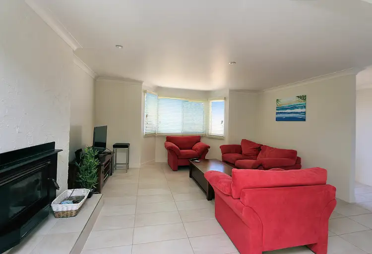 Seventh view of Homely house listing, 129 Sea Esplanade, Burnett Heads QLD 4670