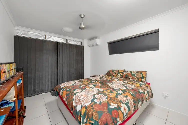 Fourth view of Homely unit listing, Unit 2/64 Warburton St, Castle Hill QLD 4810