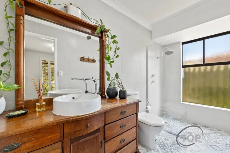 Fifth view of Homely house listing, 17 Meldreth Court, Willetton WA 6155