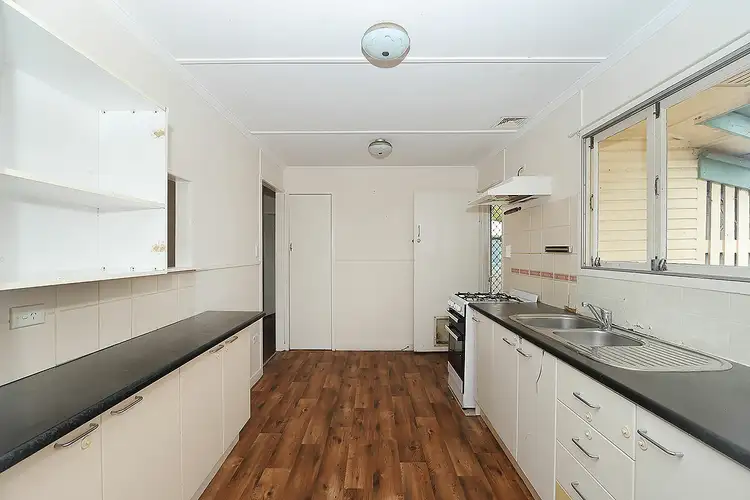 Fifth view of Homely house listing, 14 Crosshill St, Leichhardt QLD 4305