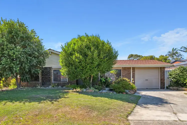 68 Burnett Ave, Leeming WA 6149