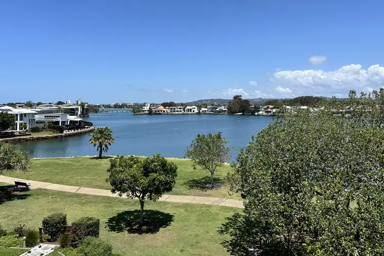 Unit 45/20 Baywater Dr, Twin Waters QLD 4564