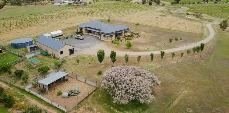 115 Burra St, Mintaro SA 5415