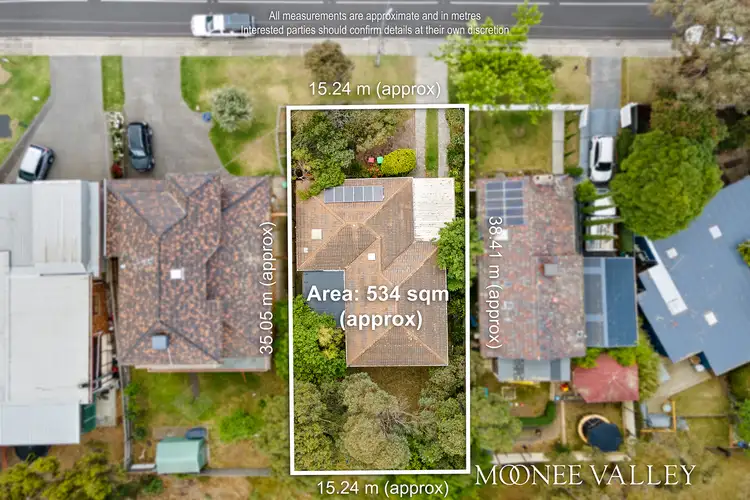 Second view of Homely house listing, 33 Barbara Cres, Avondale Heights VIC 3034
