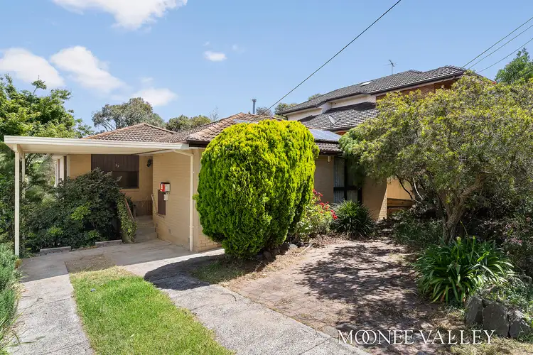 Third view of Homely house listing, 33 Barbara Cres, Avondale Heights VIC 3034