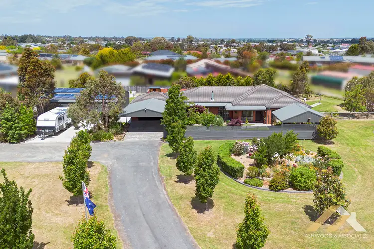 5 Howitt Ave, Eastwood VIC 3875