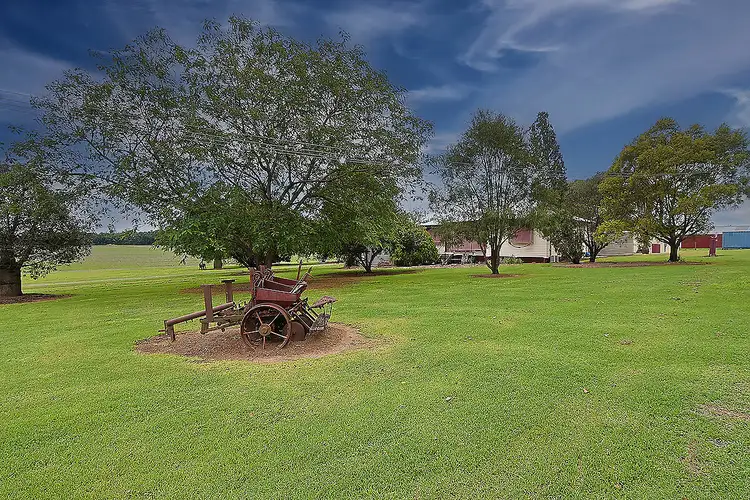 4896 Cunningham Hwy, Warrill View QLD 4307
