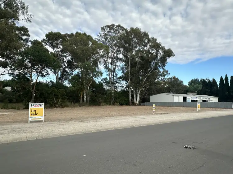 172 & 173 Archer Place, Clare SA 5453